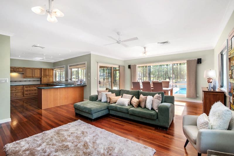 4 Durham Grove, Wallalong - Thumbnail 5