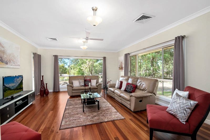 4 Durham Grove, Wallalong - Thumbnail 6