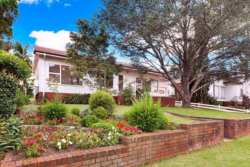 16 Roosevelt Avenue, ALLAMBIE HEIGHTS NSW 2100, Allambie Heights - Thumbnail 2
