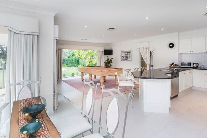 3171 Riverleigh Drive, Hope Island QLD 4212, Hope Island - Thumbnail 4