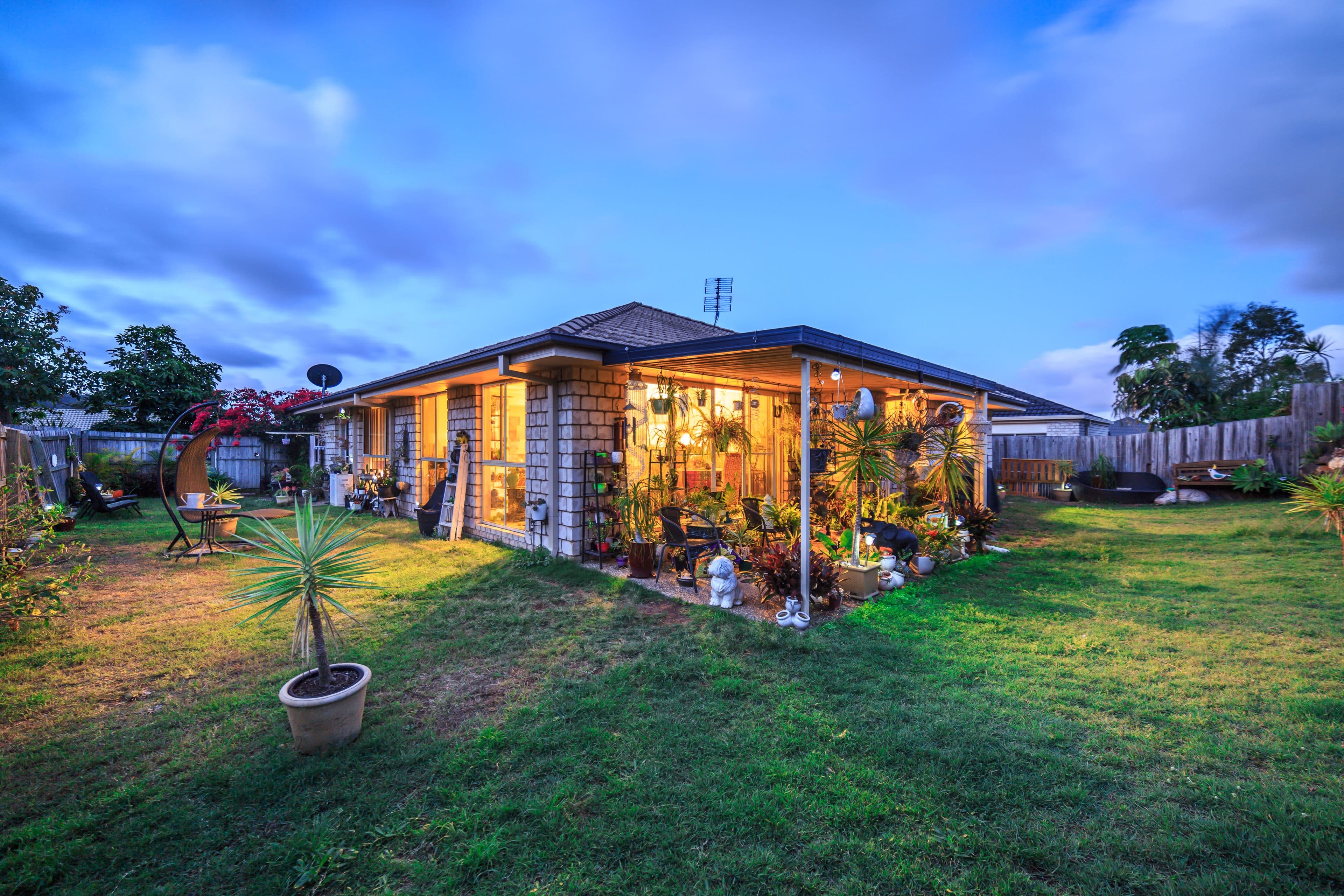 8 Redstart Street, Upper Coomera QLD 4209, Upper Coomera - Thumbnail 3