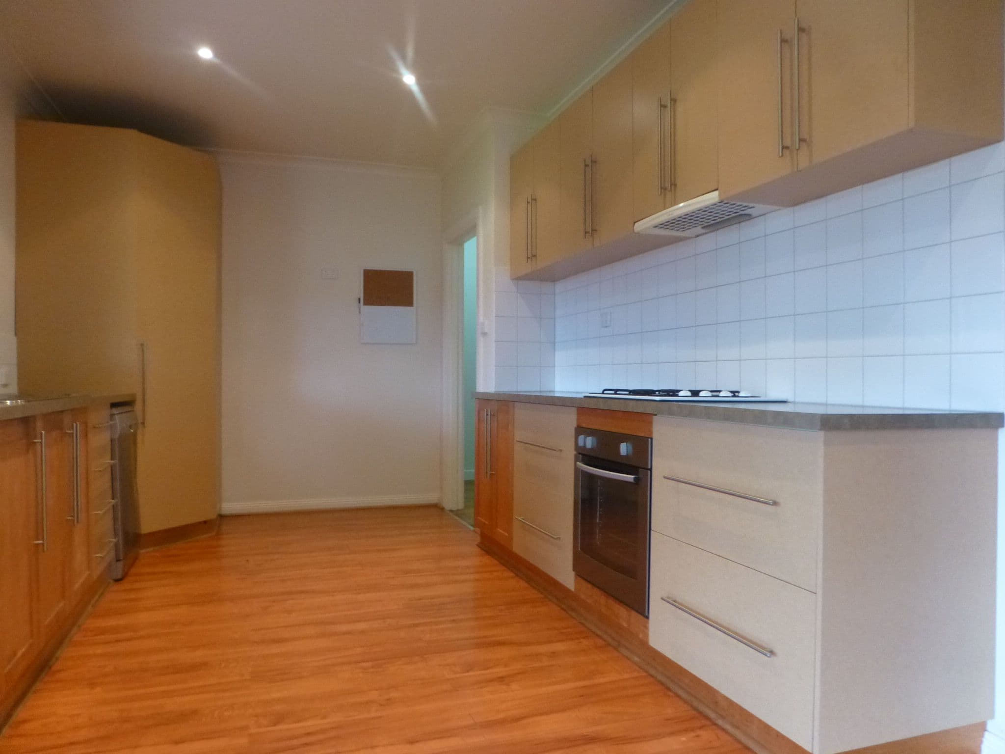 25 Civic Avenue, Echuca VIC 3564, Echuca - Thumbnail 2