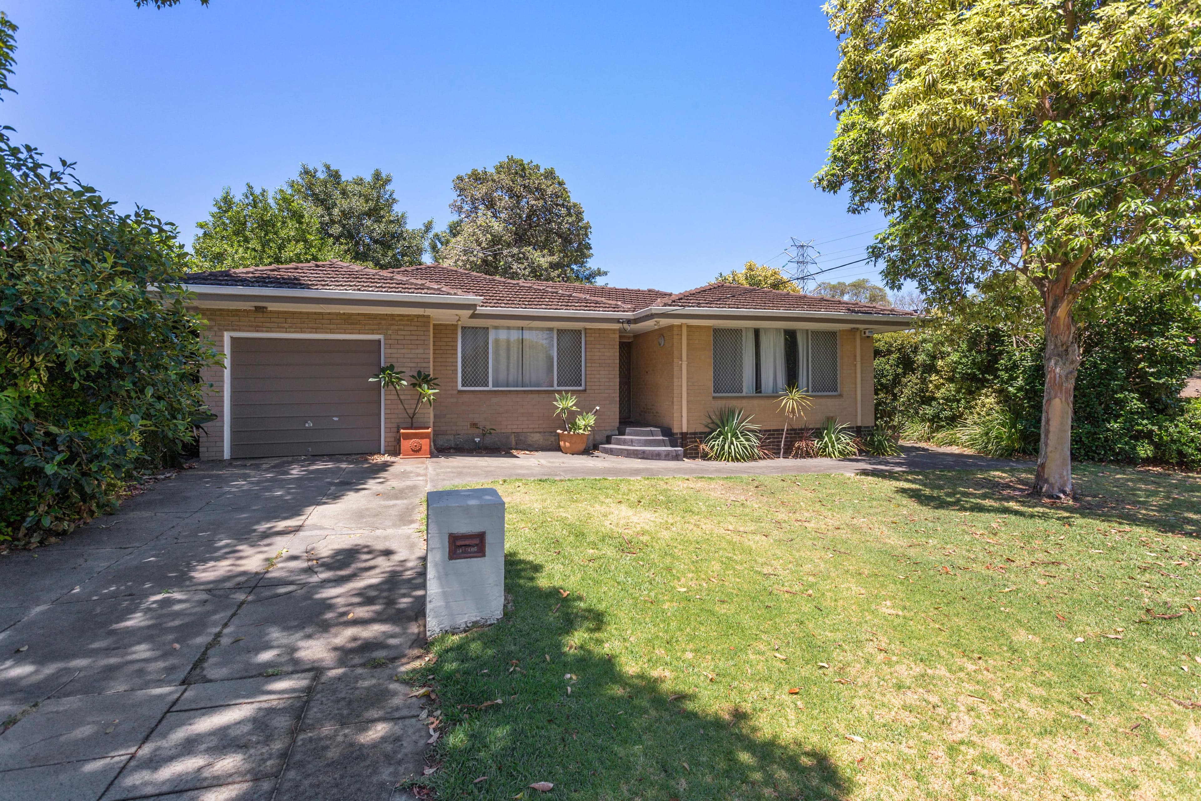 3 Buzza Street, St James WA 6102, St James - Image 1