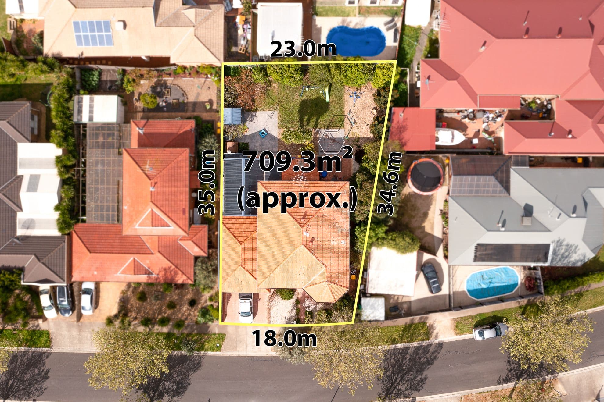 24 Wellington Drive, Hillside VIC 3037, Hillside - Thumbnail 3