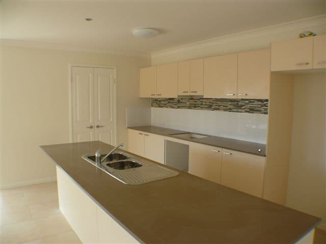 5210/2 Como Cres, SOUTHPORT, QLD, 4215, Southport - Thumbnail 3