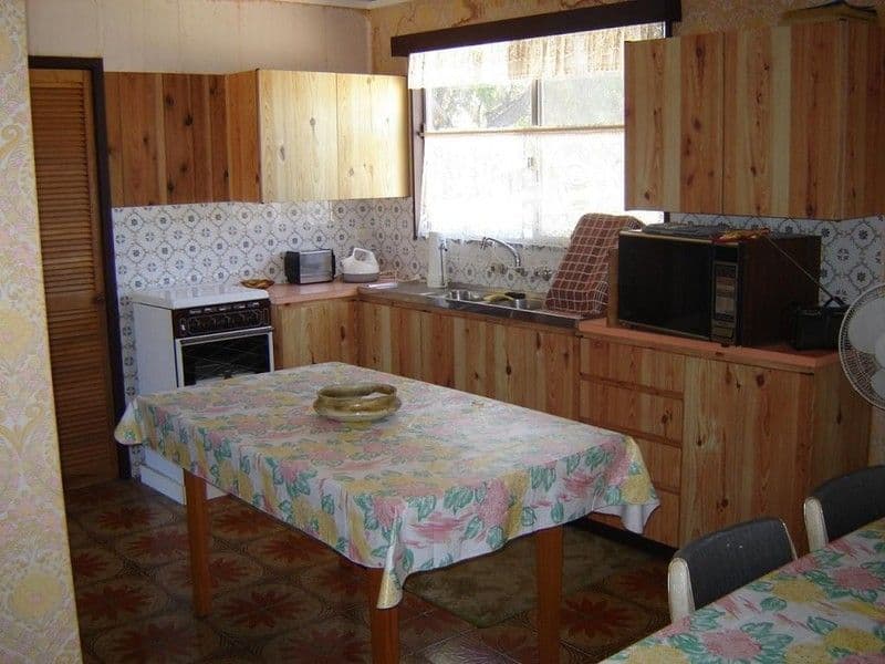 8 Tahiti Place, JURIEN BAY WA 6516, Jurien Bay - Thumbnail 3