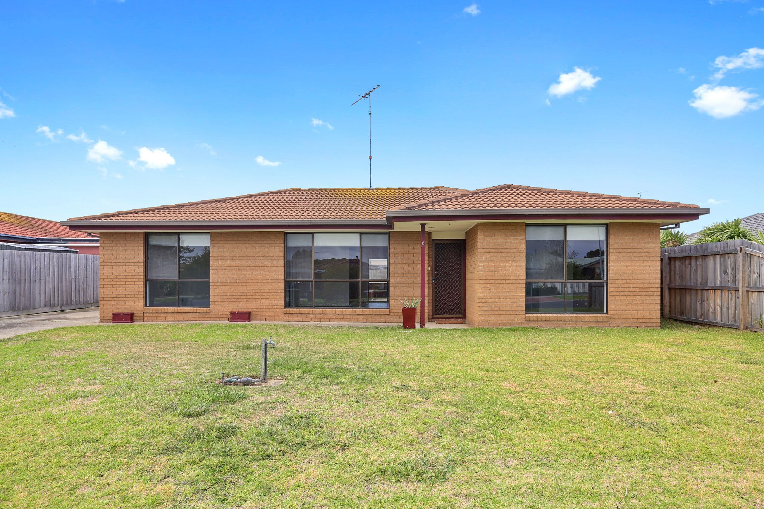 6 Melissa Court, Leopold VIC 3224, Leopold - Thumbnail 2