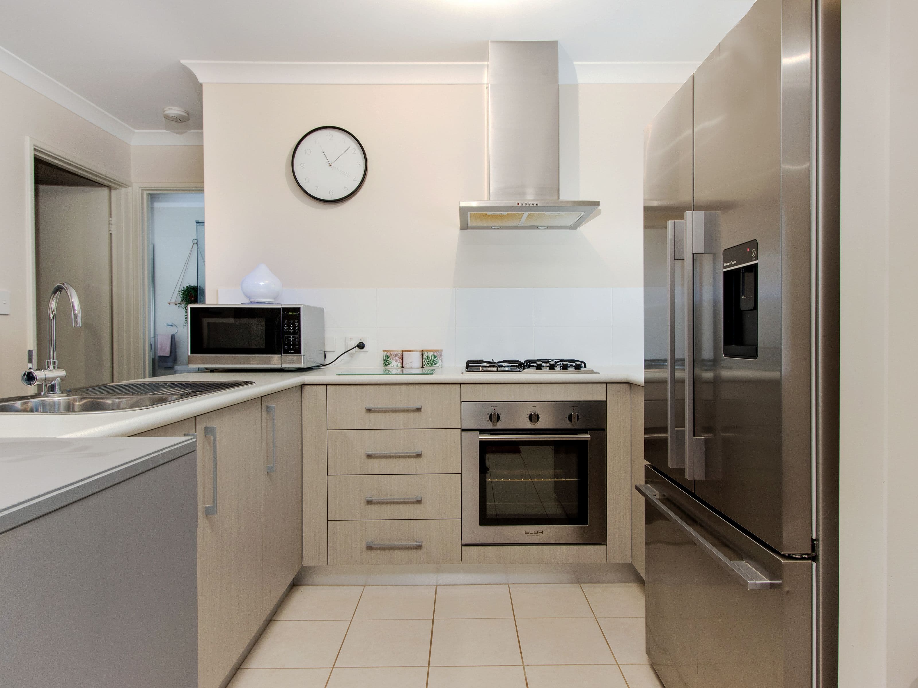 71 Kingaroy Drive, Baldivis WA 6171, Baldivis - Thumbnail 2