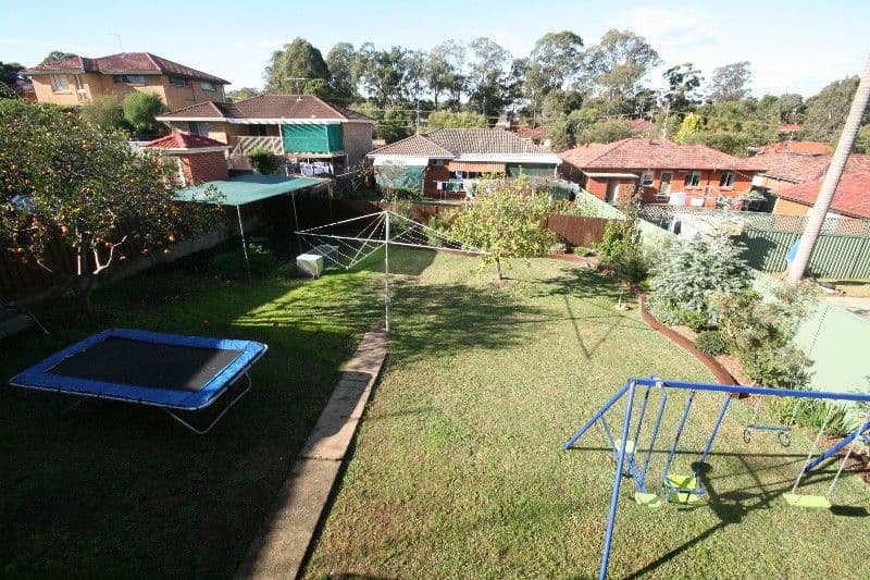 54 Denman Road, GEORGES HALL NSW 2198, Georges Hall - Thumbnail 6