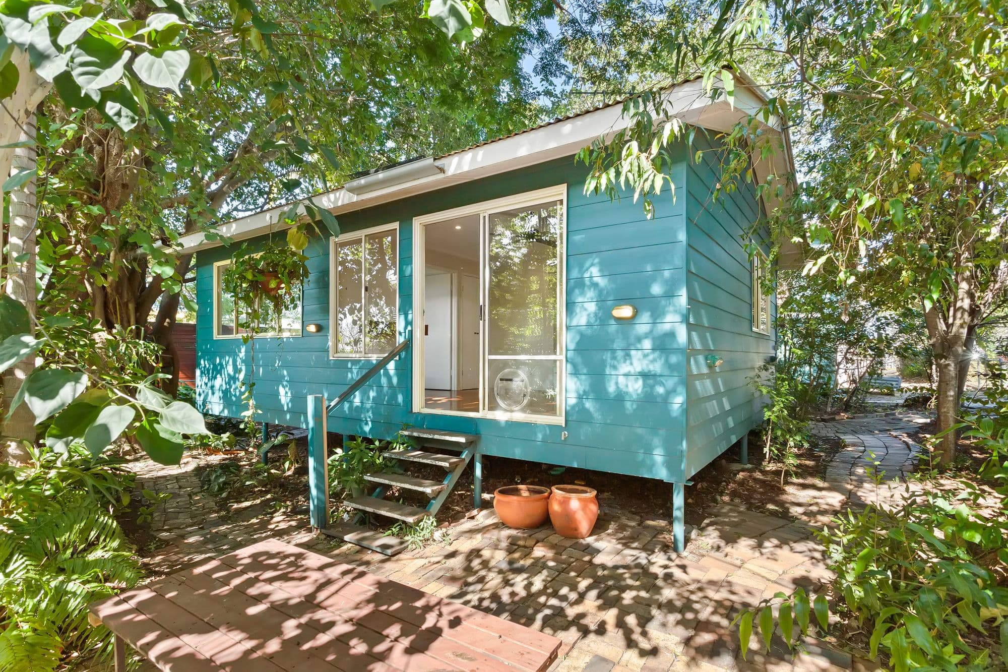 14 Sixth Avenue, Kedron QLD 4031, Kedron - Thumbnail 2