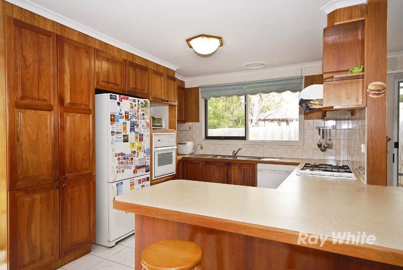 7 Ensign Close, WANTIRNA VIC 3152, Wantirna - Thumbnail 3