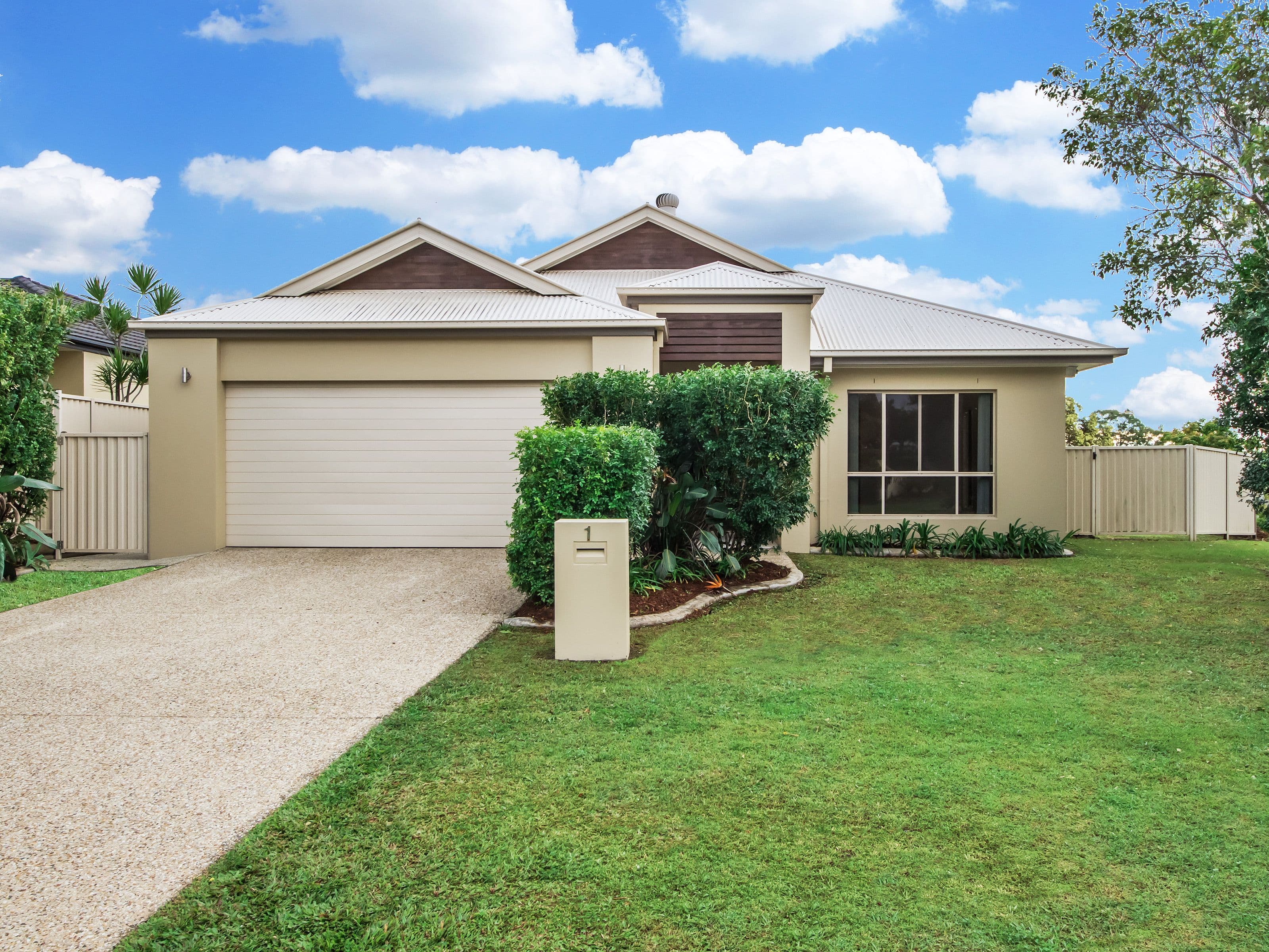 1 Casuarina Drive, Molendinar QLD 4214, Molendinar - Image 1