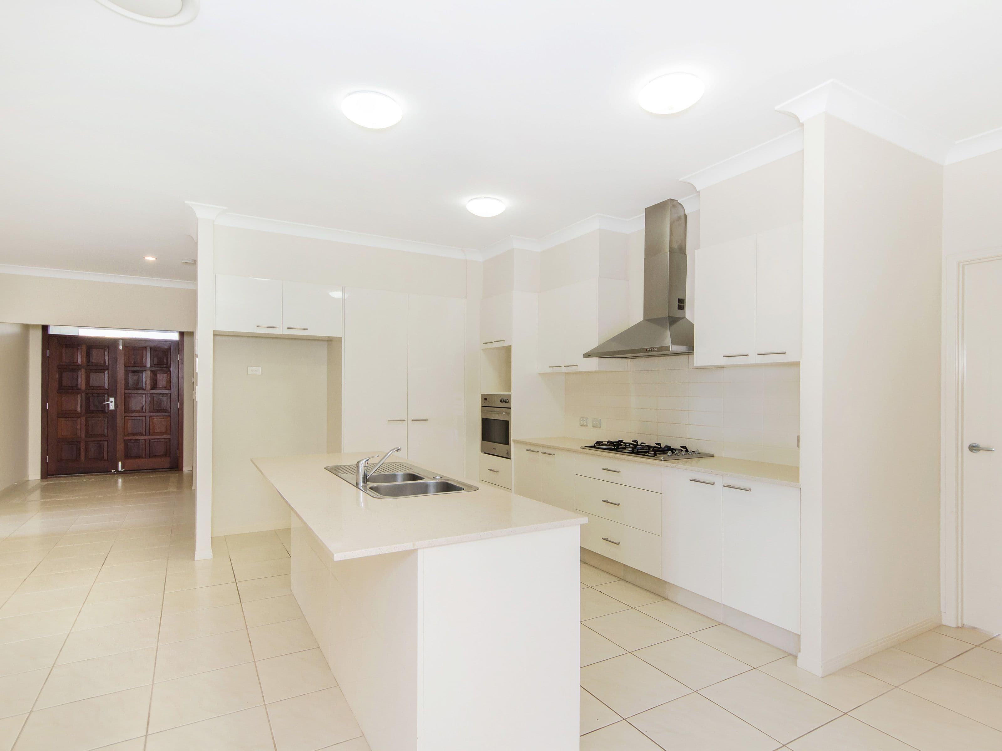 1 Casuarina Drive, Molendinar QLD 4214, Molendinar - Thumbnail 3