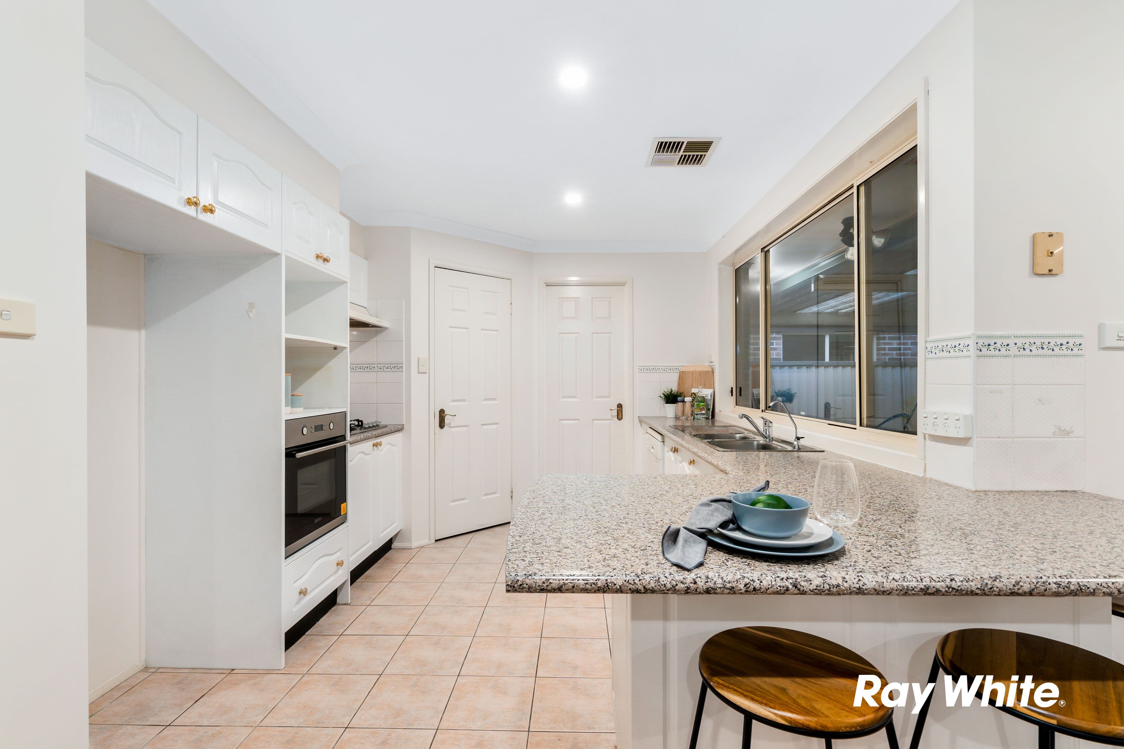 25 Blacksmith Close, Stanhope Gardens NSW 2768, Stanhope Gardens - Thumbnail 4