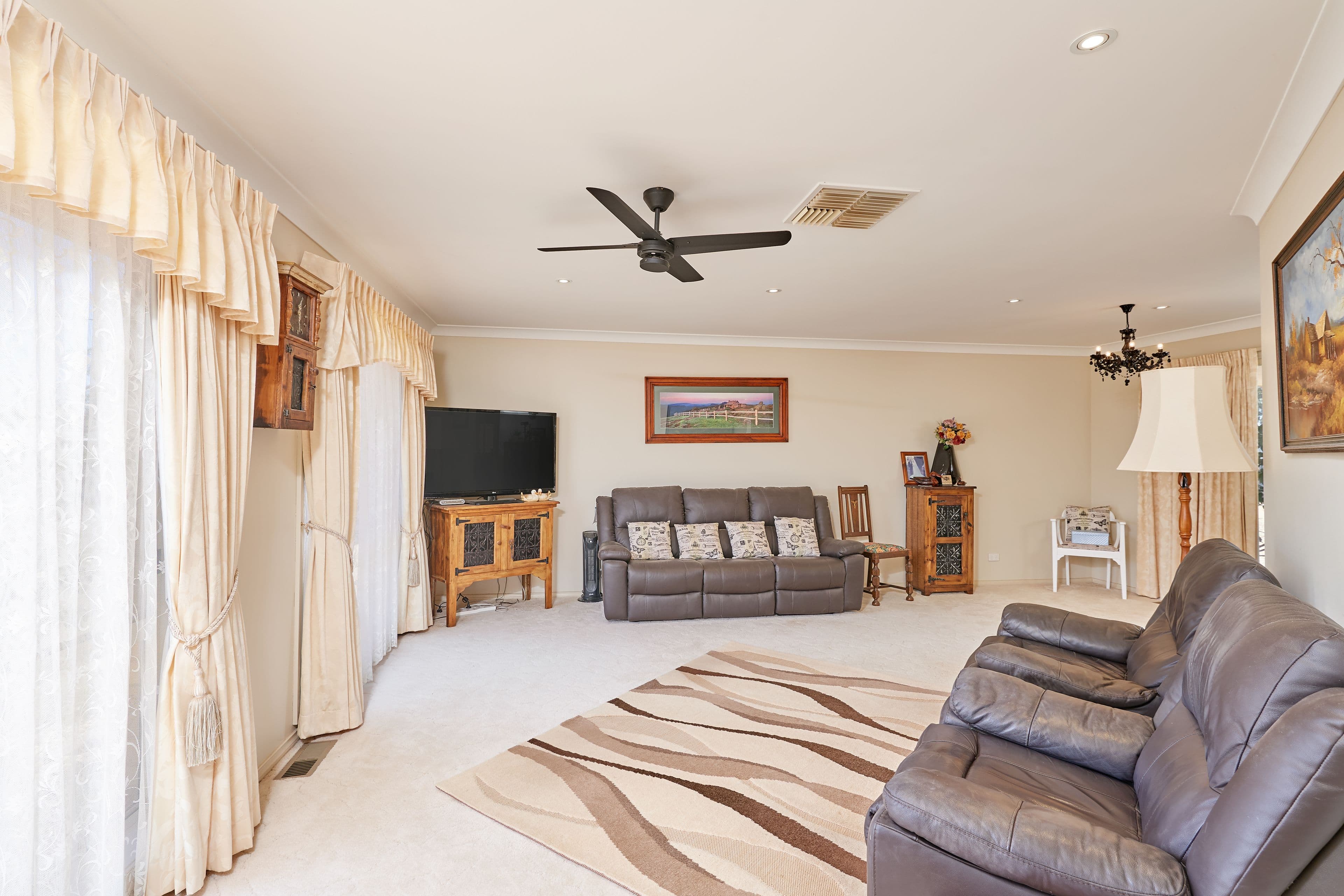 7 Logan Street, Coolamon - Thumbnail 3