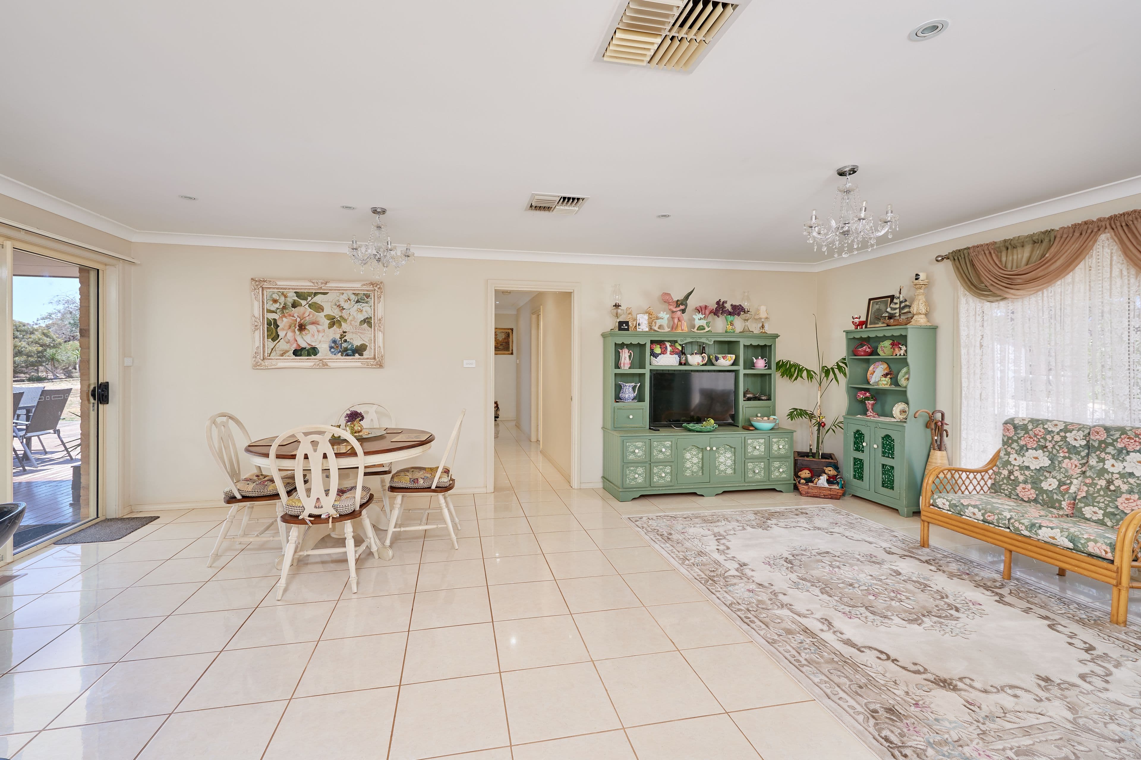 7 Logan Street, Coolamon - Thumbnail 4