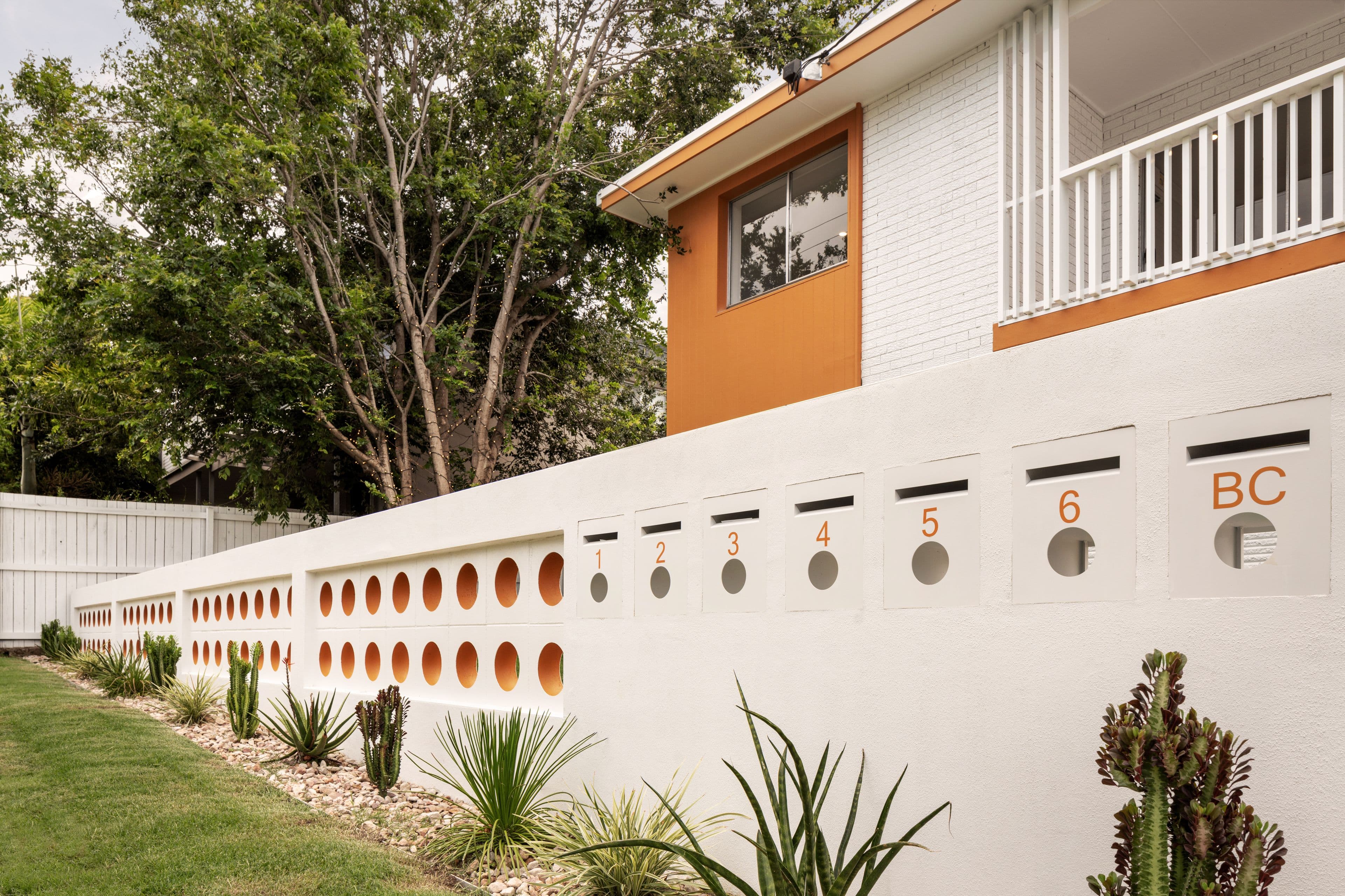 47 Hedley Avenue, Nundah QLD 4012, Nundah - Thumbnail 2