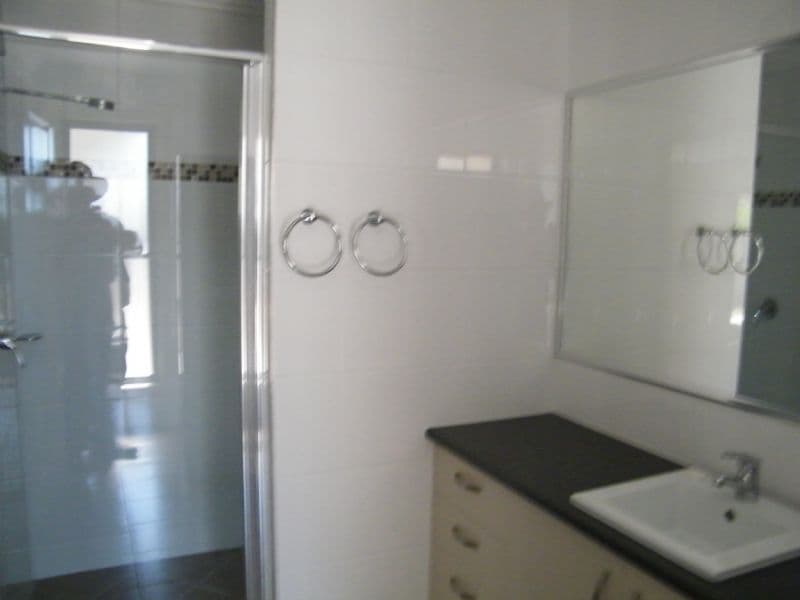 89 Sommerfeld Crescent, CHINCHILLA QLD 4413, Chinchilla - Thumbnail 5