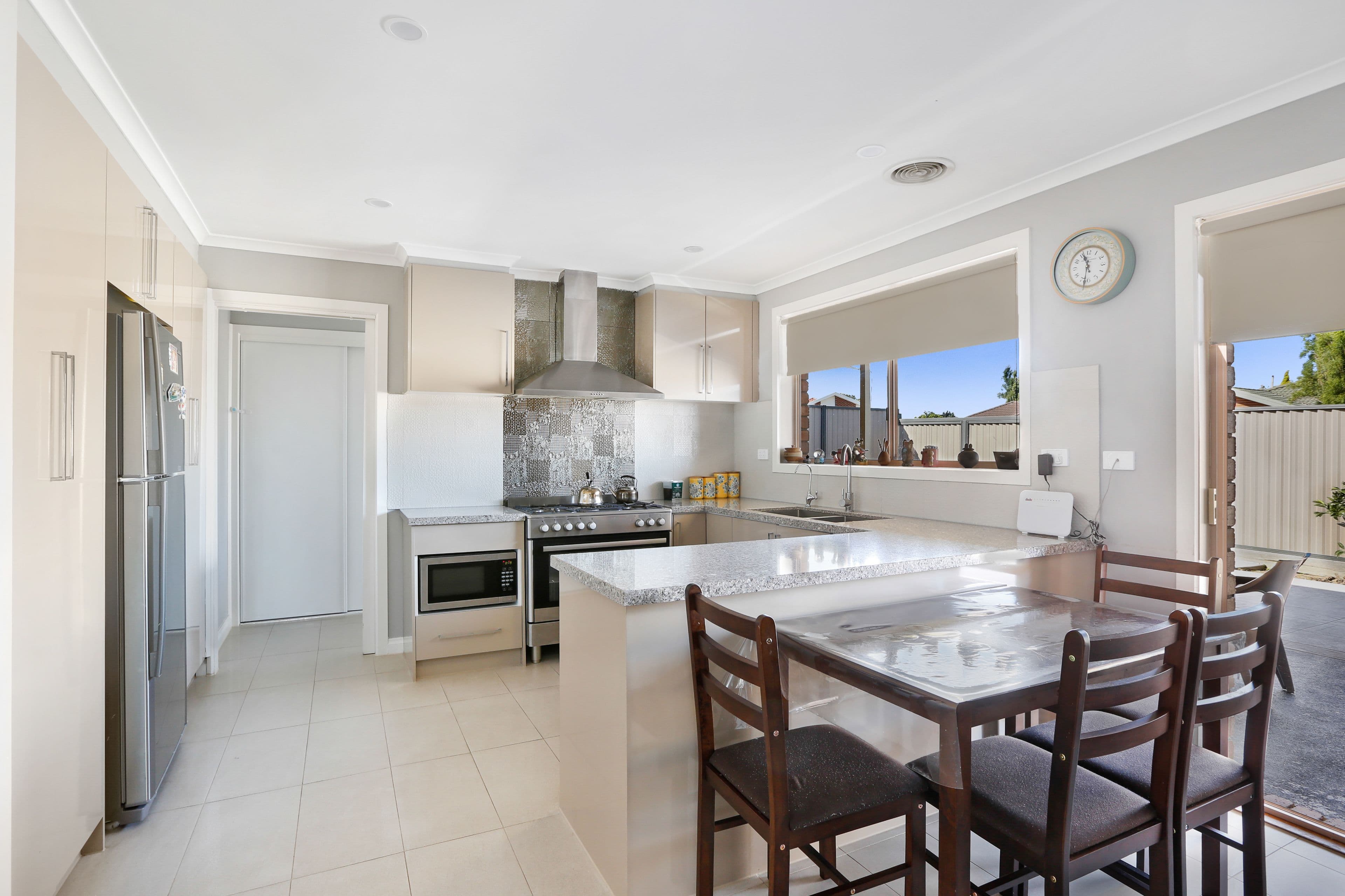 42 Cassinia Crescent, Meadow Heights VIC 3048, Meadow Heights - Thumbnail 5