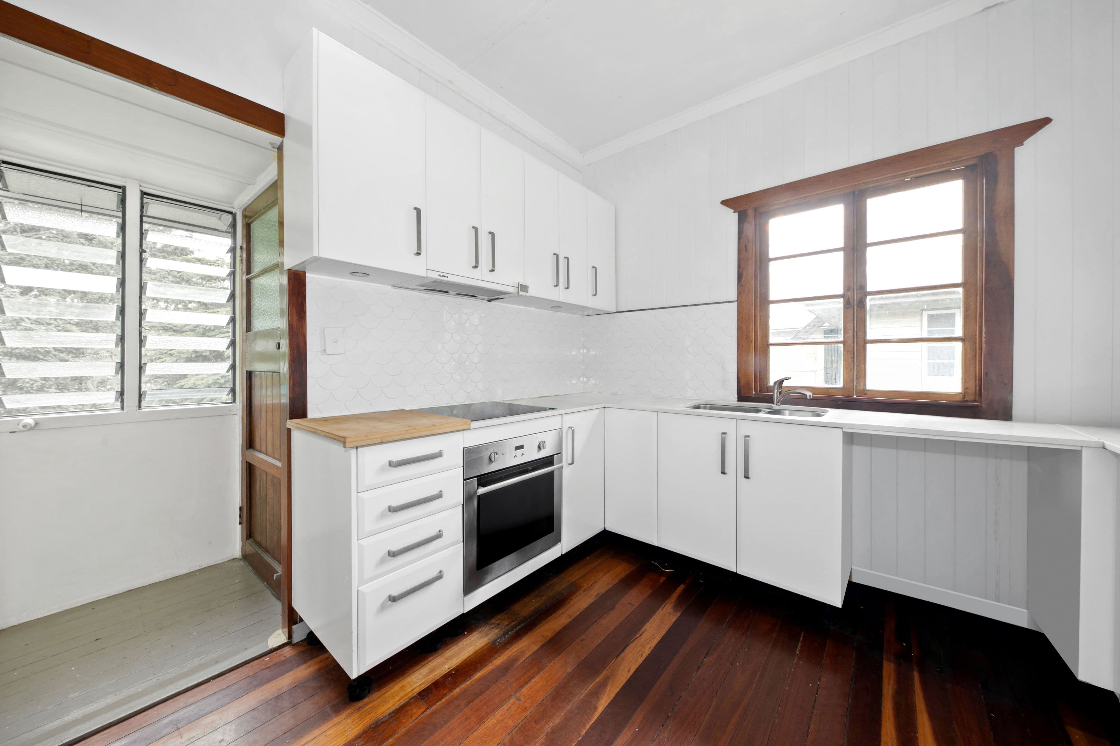 76 Sunshine Avenue, Tarragindi QLD 4121, Tarragindi - Thumbnail 4