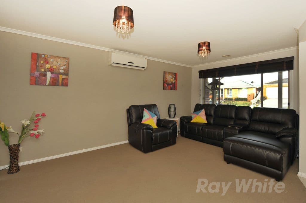 18 Tuscany Rise, PAKENHAM VIC 3810, Pakenham - Thumbnail 3