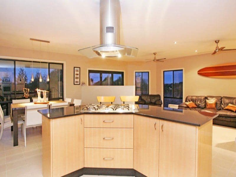 91 Wyong Road, BERKELEY VALE NSW 2261, Berkeley Vale - Thumbnail 3