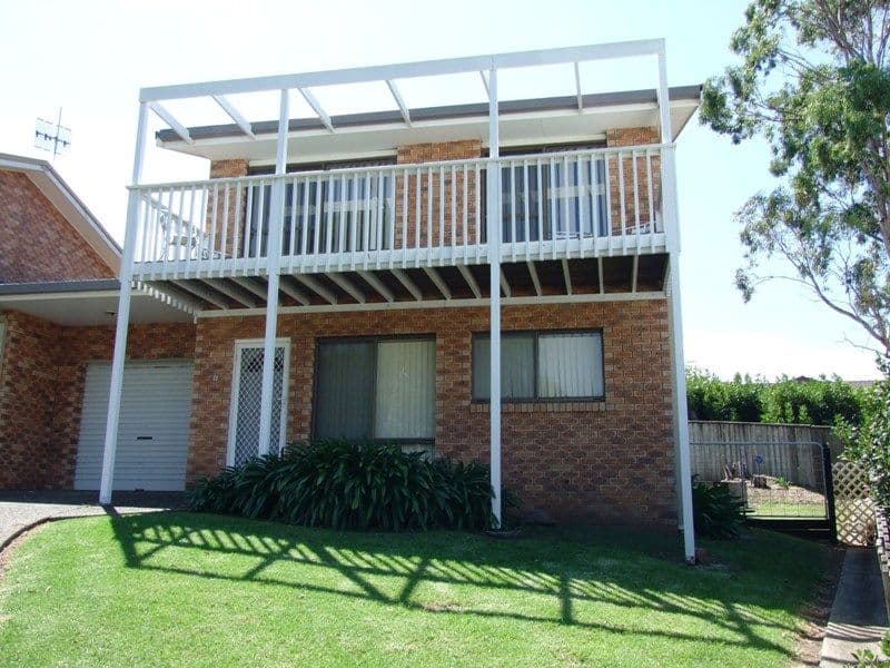 12 Niblick Avenue, MOLLYMOOK NSW 2539, Mollymook Beach - Thumbnail 2