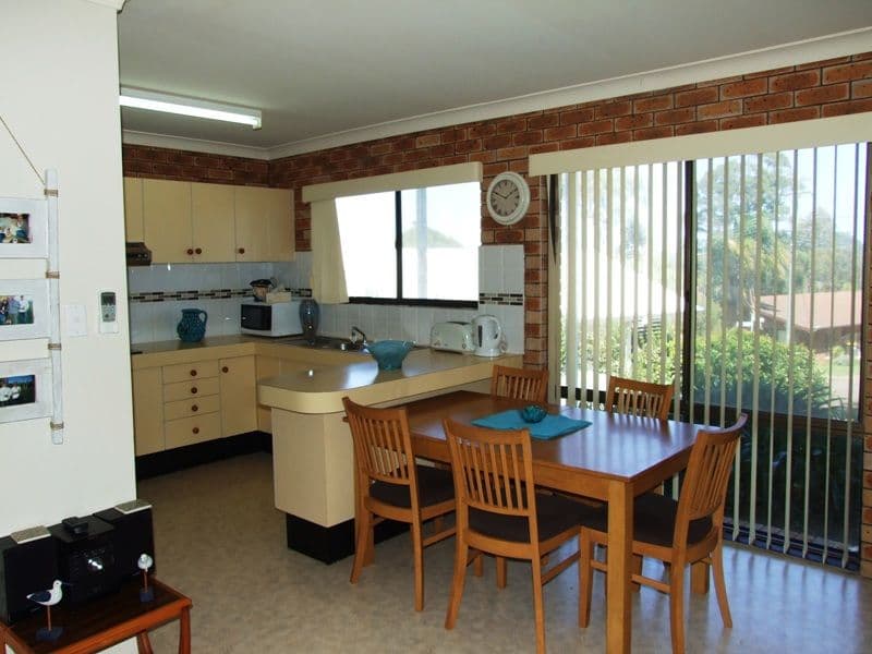 12 Niblick Avenue, MOLLYMOOK NSW 2539, Mollymook Beach - Thumbnail 6