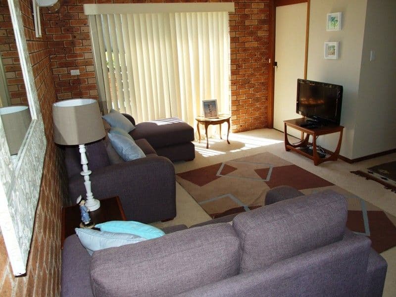 12 Niblick Avenue, MOLLYMOOK NSW 2539, Mollymook Beach - Thumbnail 8