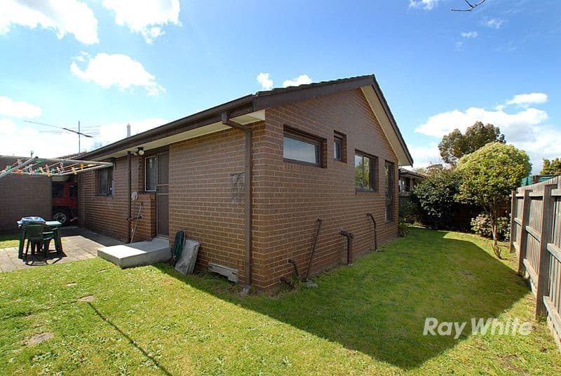 13 Jenkins Street, NOBLE PARK VIC 3174, Noble Park - Thumbnail 7
