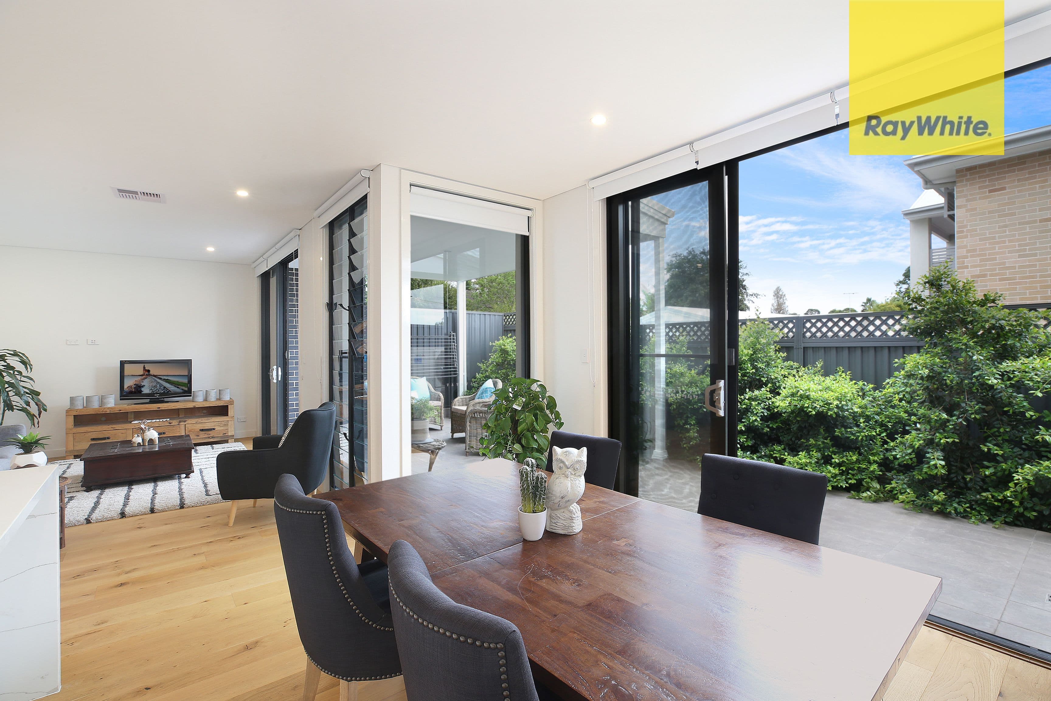 63 Milburn Road, Gymea NSW 2227, Gymea - Thumbnail 4