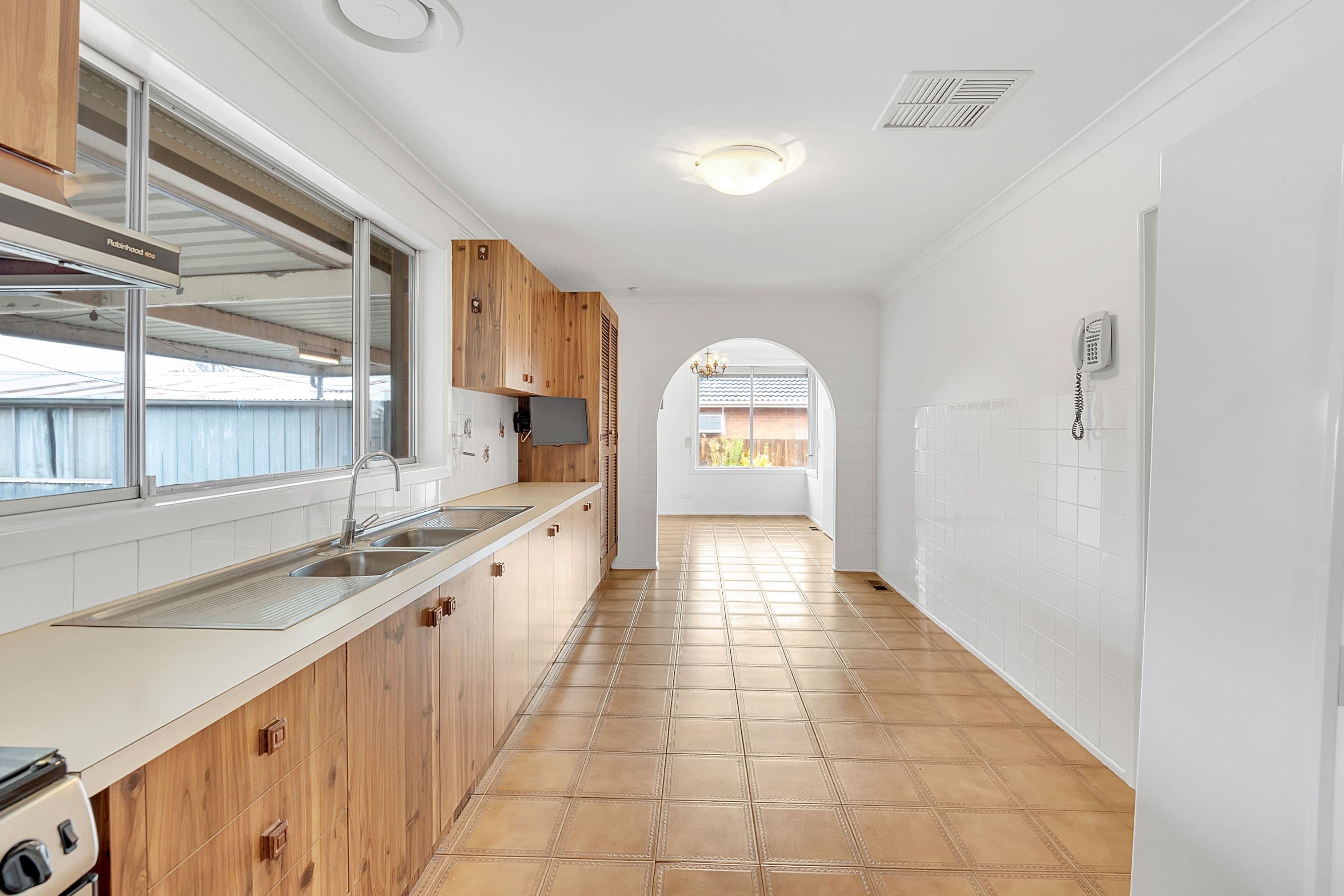 12 Linoak Avenue, Lalor VIC 3075, Lalor - Thumbnail 7