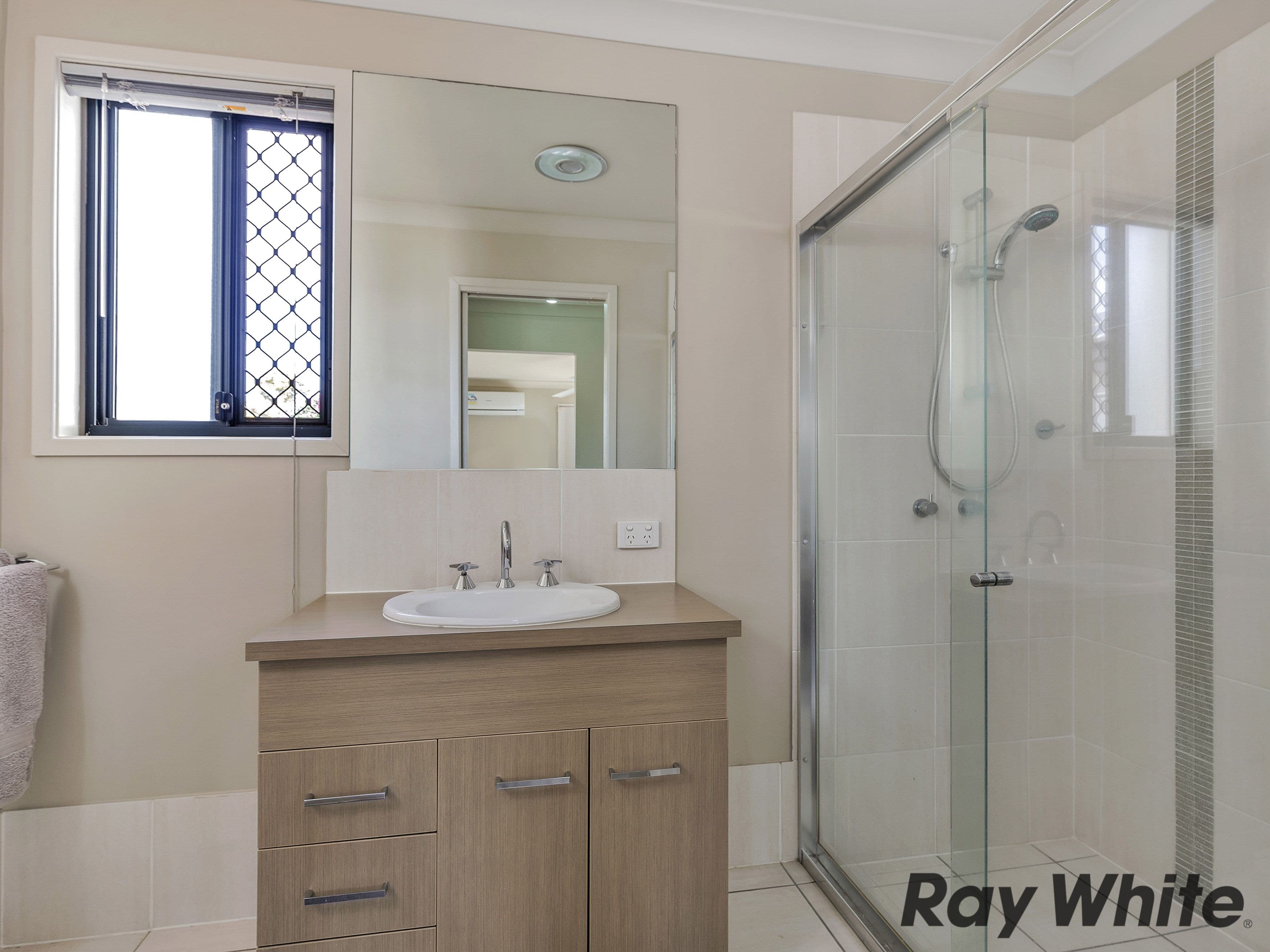 9 Goongarrie Crescent, Parkinson QLD 4115, Parkinson - Thumbnail 7