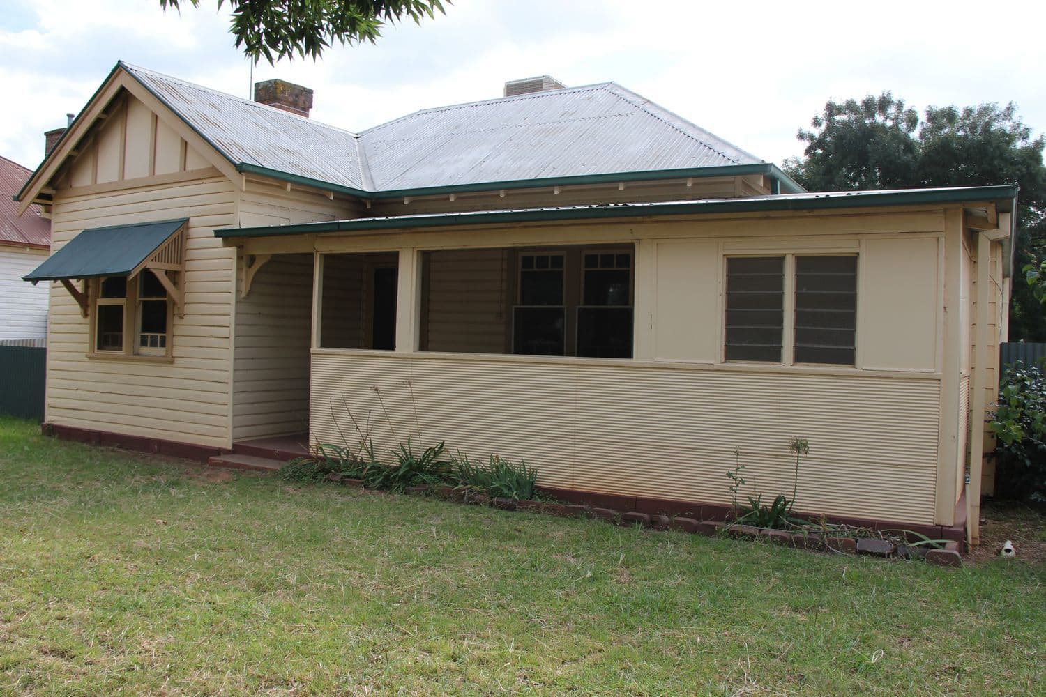 145 Crowley Street, TEMORA NSW 2666, Temora - Image 1