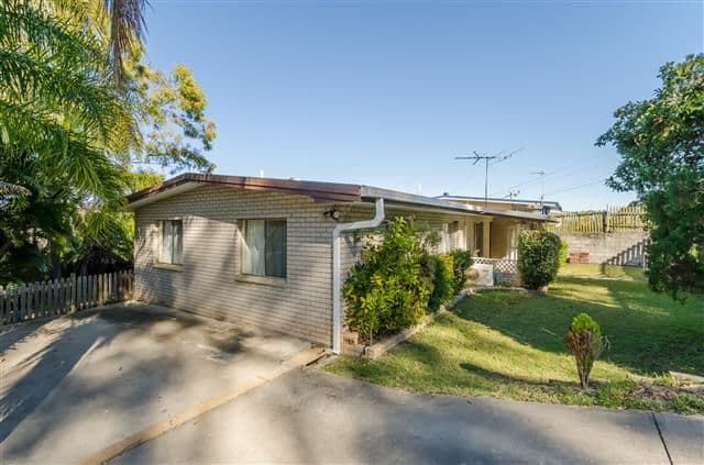 17 Hunter Street, WEST GLADSTONE QLD 4680, West Gladstone - Thumbnail 2
