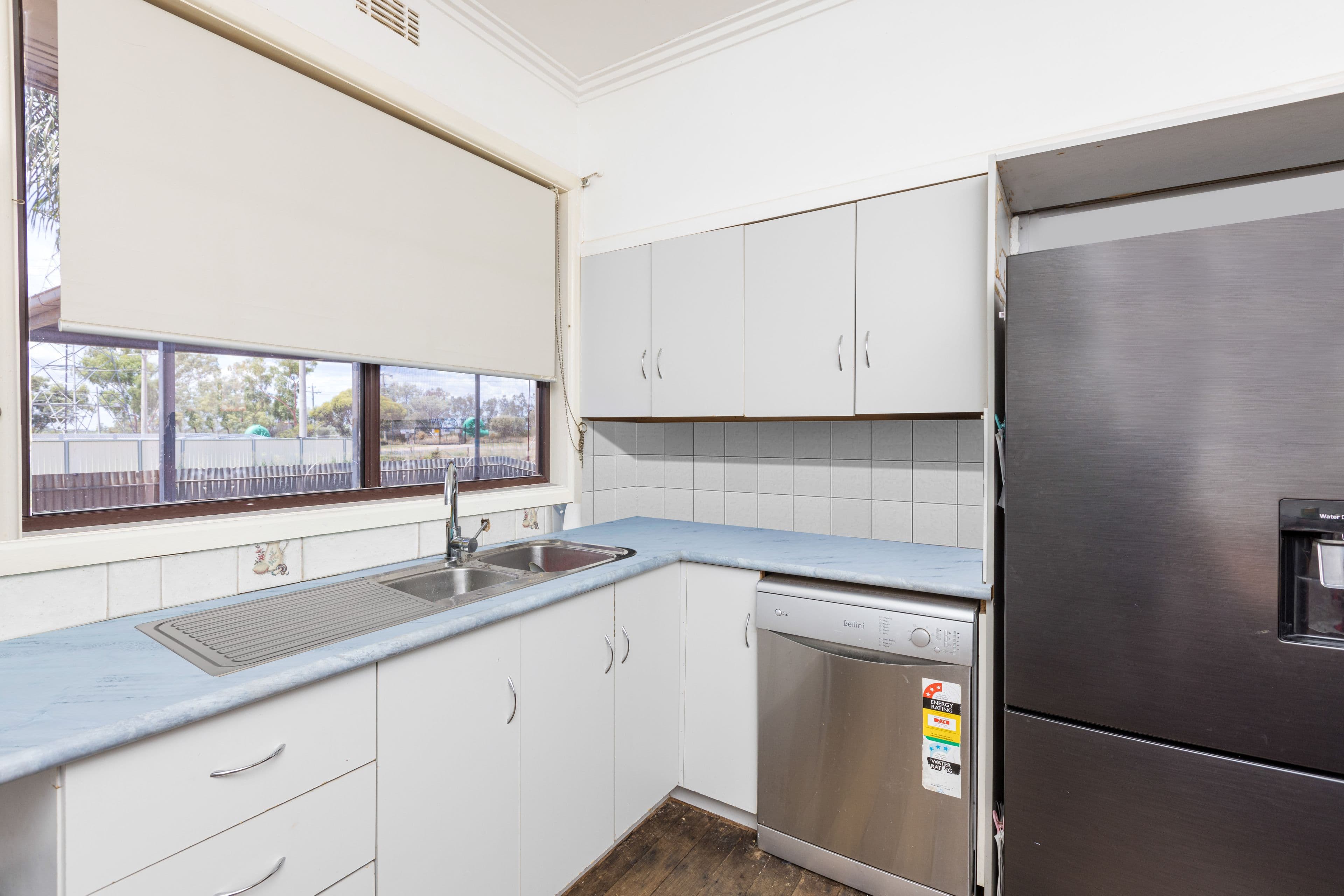 679 Woomera Avenue, Red Cliffs VIC 3496, Red Cliffs - Thumbnail 4