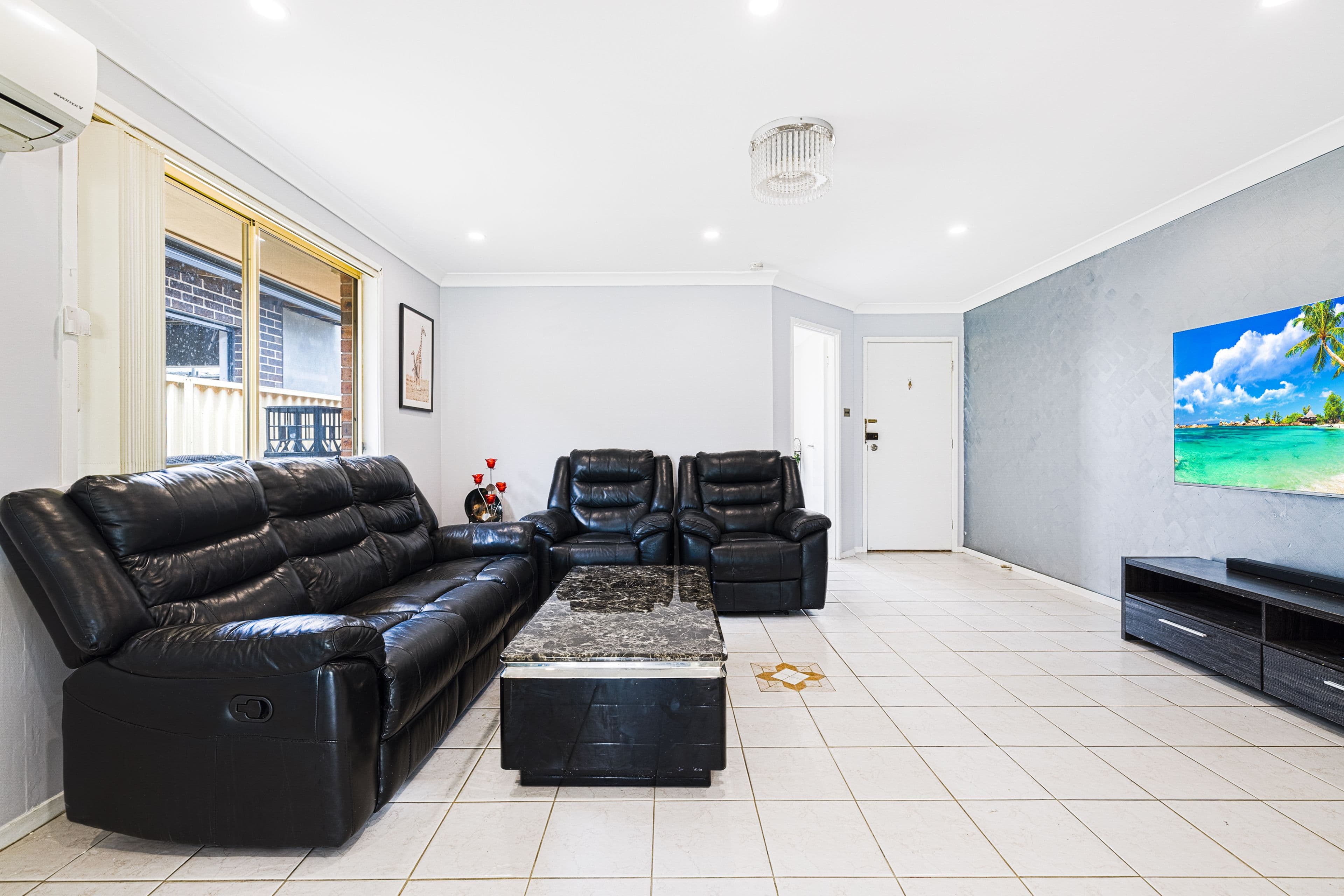 21 Glenview Grove, Glendenning NSW 2761, Glendenning - Thumbnail 3