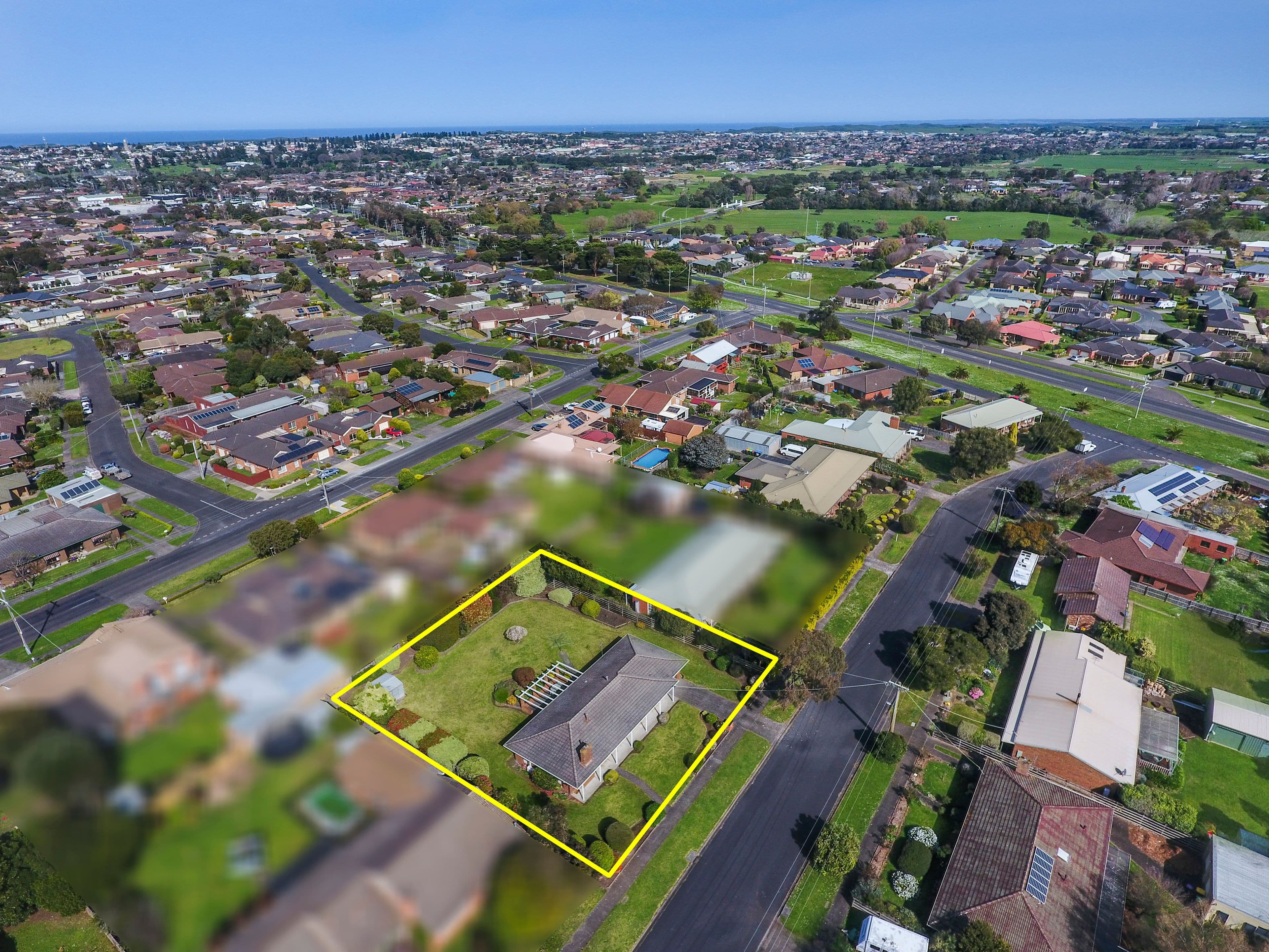 9 Connemara Road, Warrnambool VIC 3280, Warrnambool - Thumbnail 2
