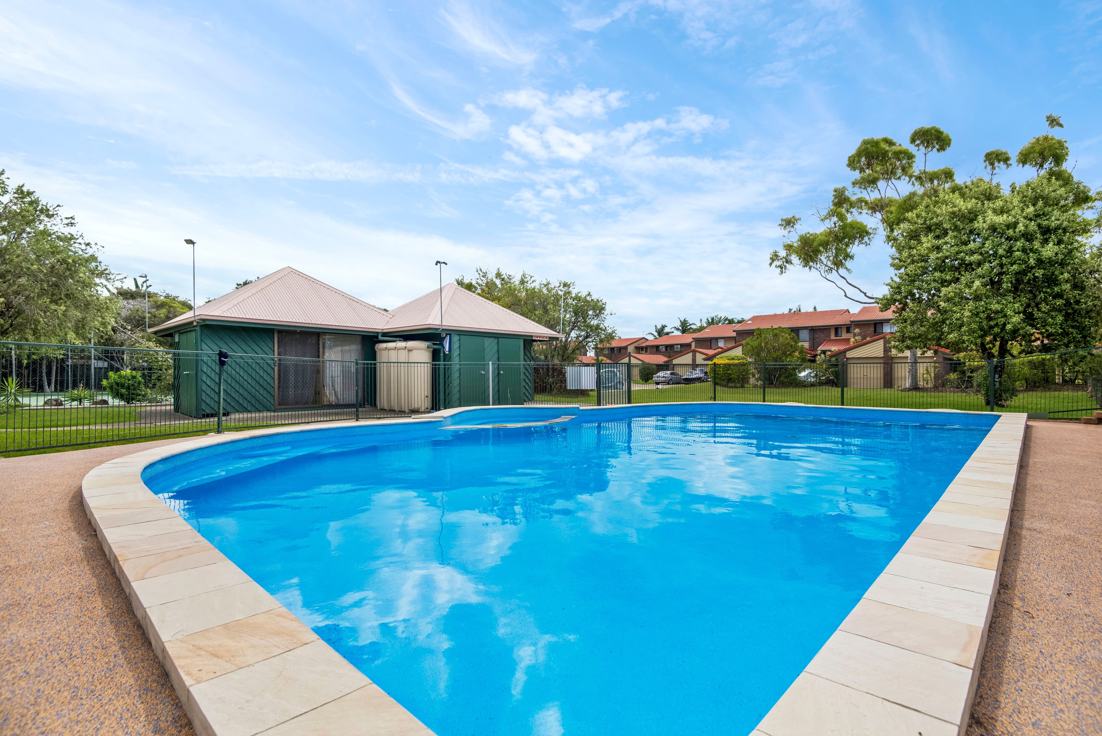 5-15 Galeen Drive, Burleigh Waters QLD 4220, Burleigh Waters - Thumbnail 8