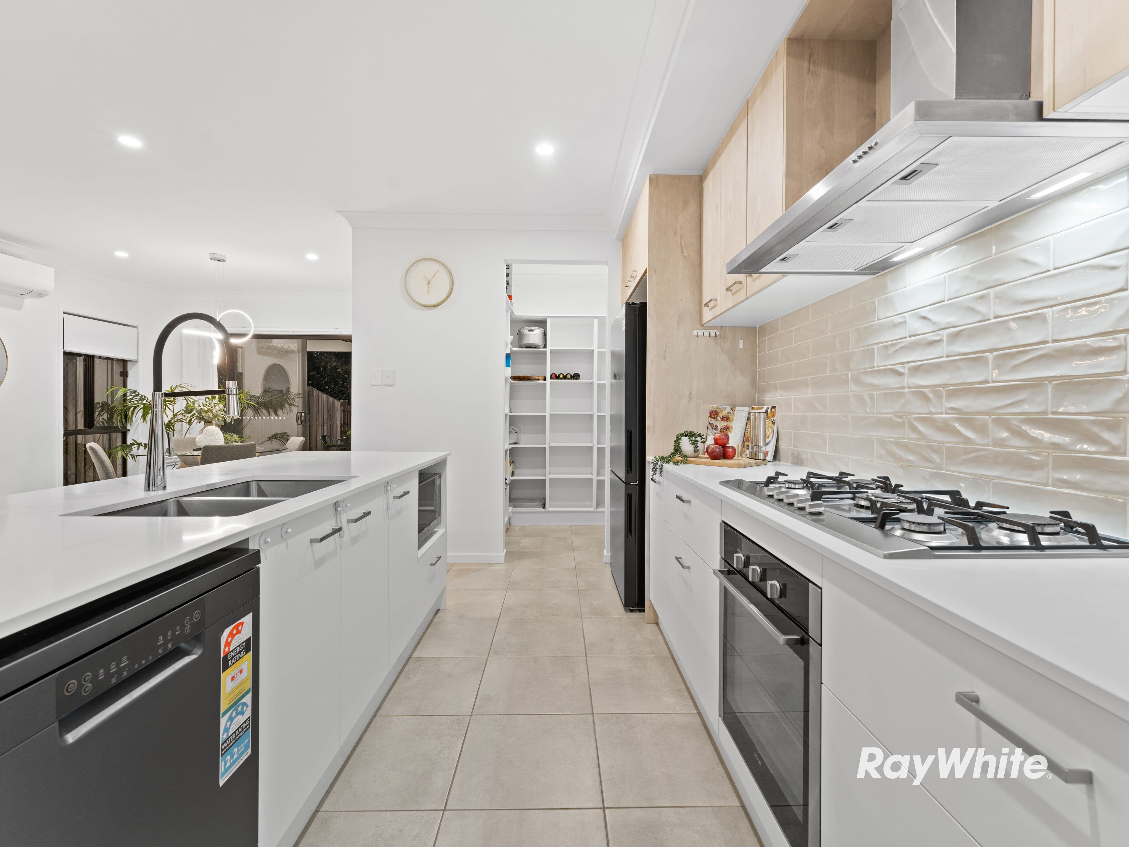 59 Macadamia Circuit, Park Ridge QLD 4125, Park Ridge - Thumbnail 3
