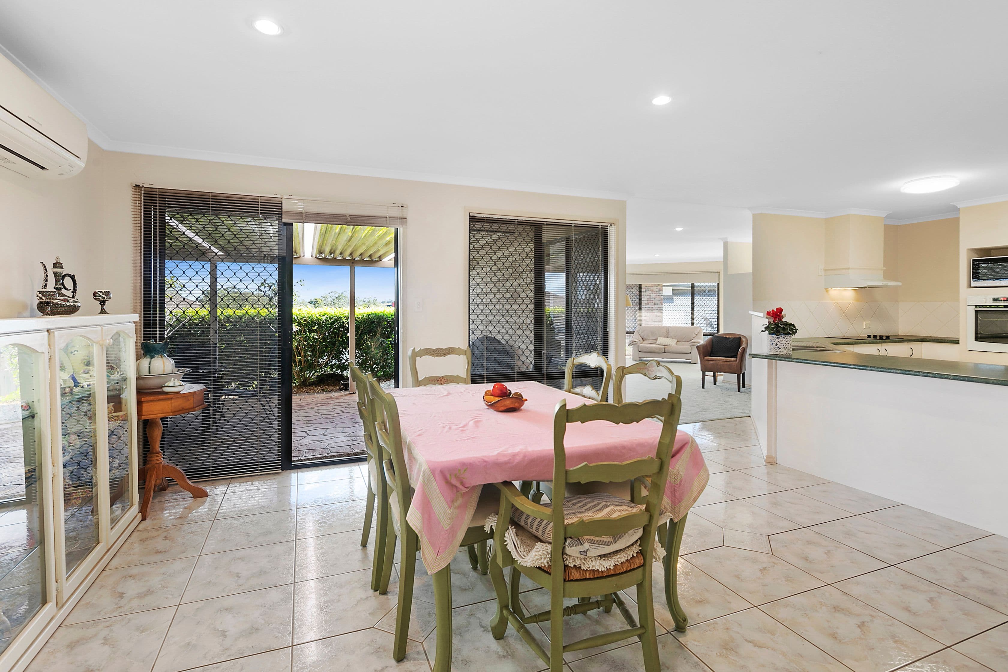 15 Sweetapple Place, Manly West QLD 4179, Manly West - Thumbnail 5