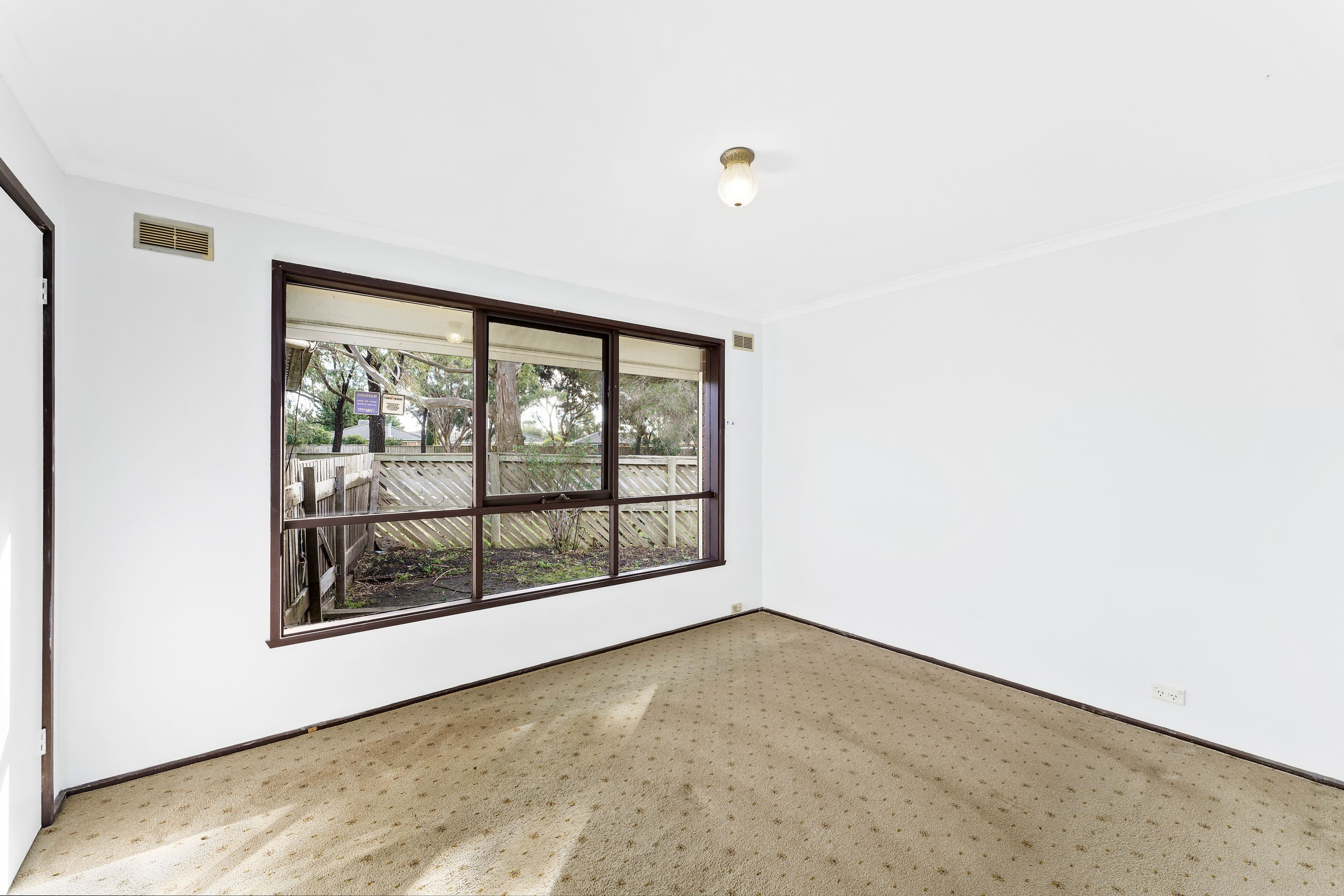 1 Gleneagles Drive, Sunbury VIC 3429, Sunbury - Thumbnail 6