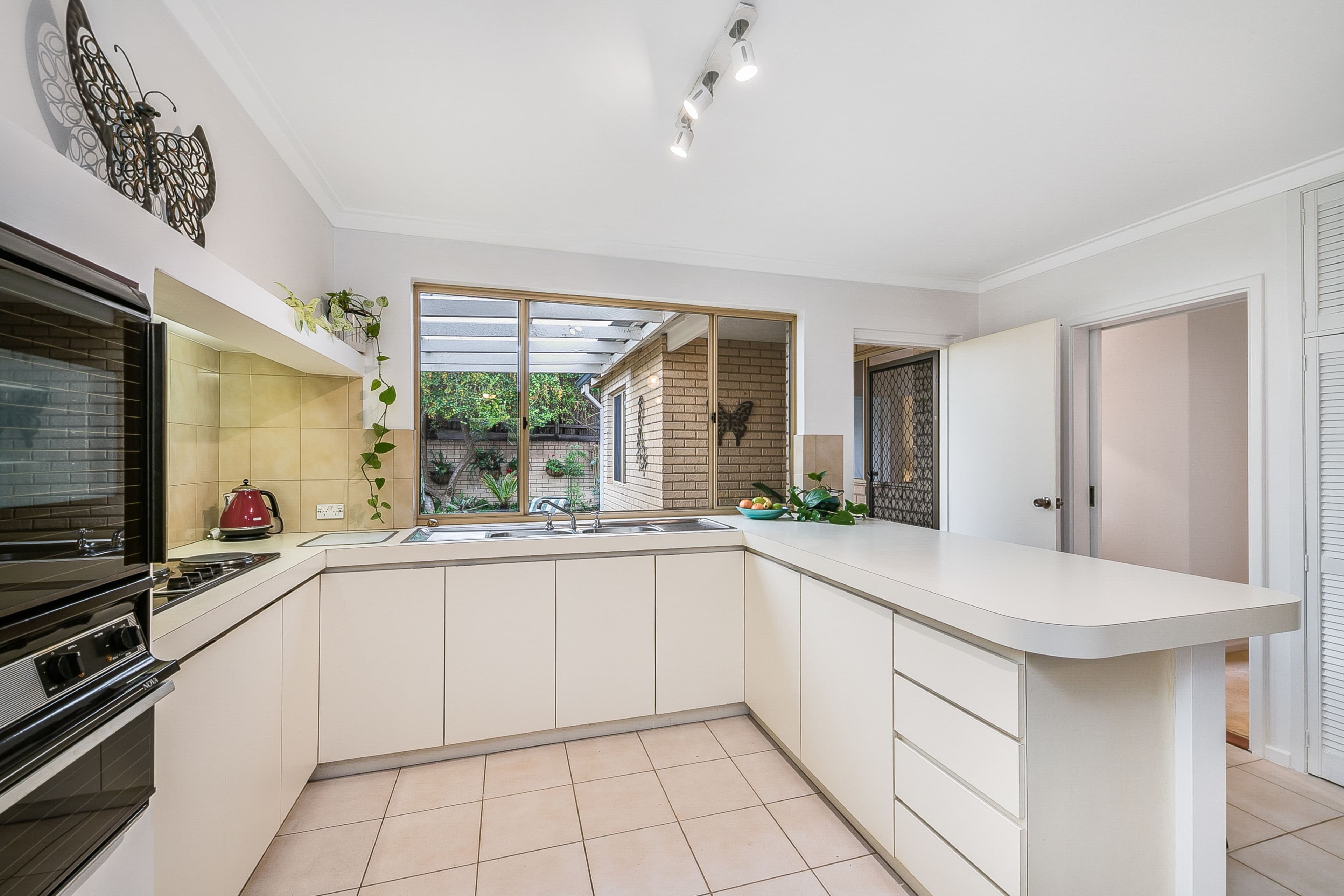 20 Bolton Place, Fremantle WA 6160, Fremantle - Thumbnail 5