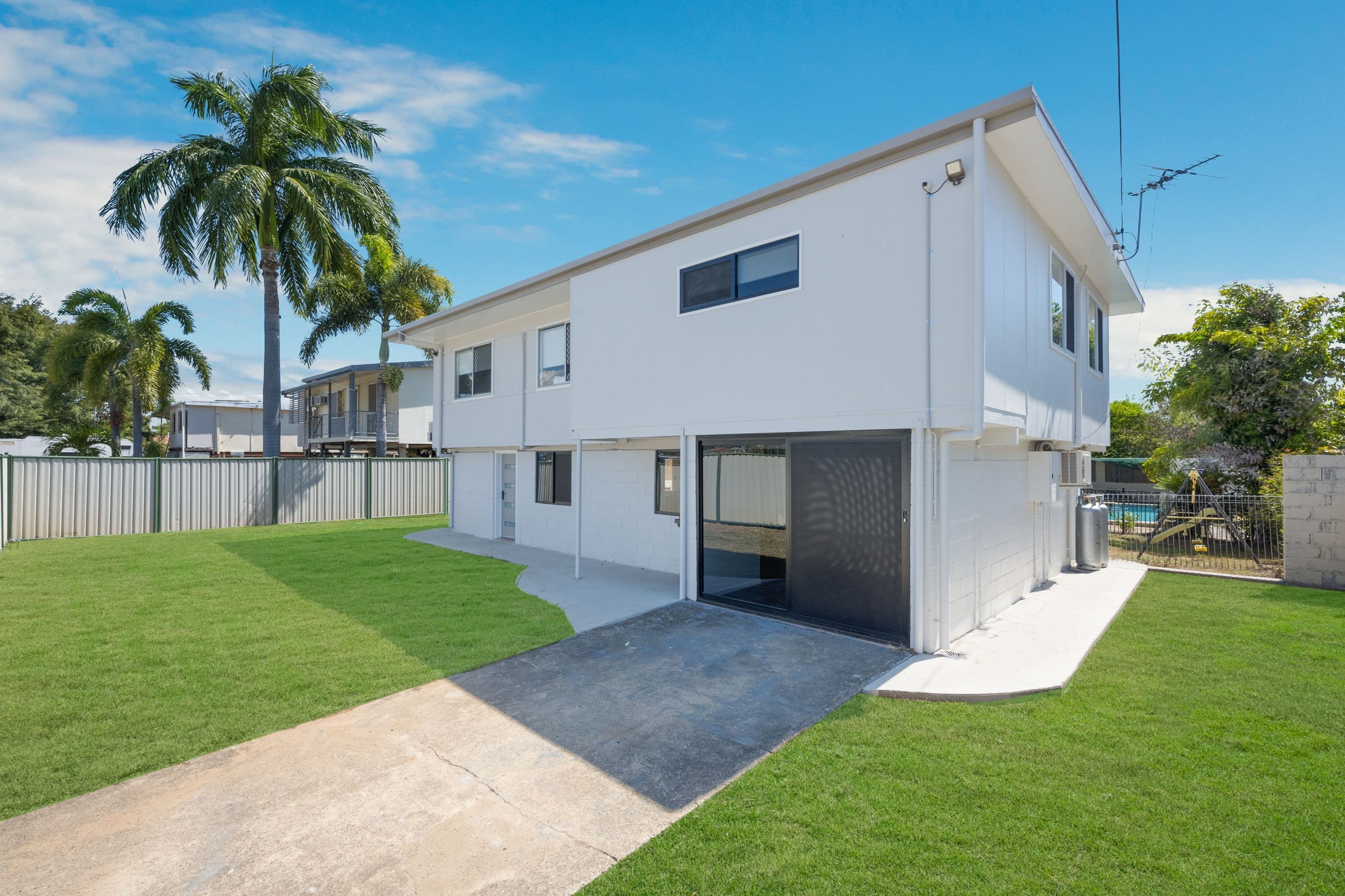 9 Deborah Street, Kelso QLD 4815, Kelso - Image 1