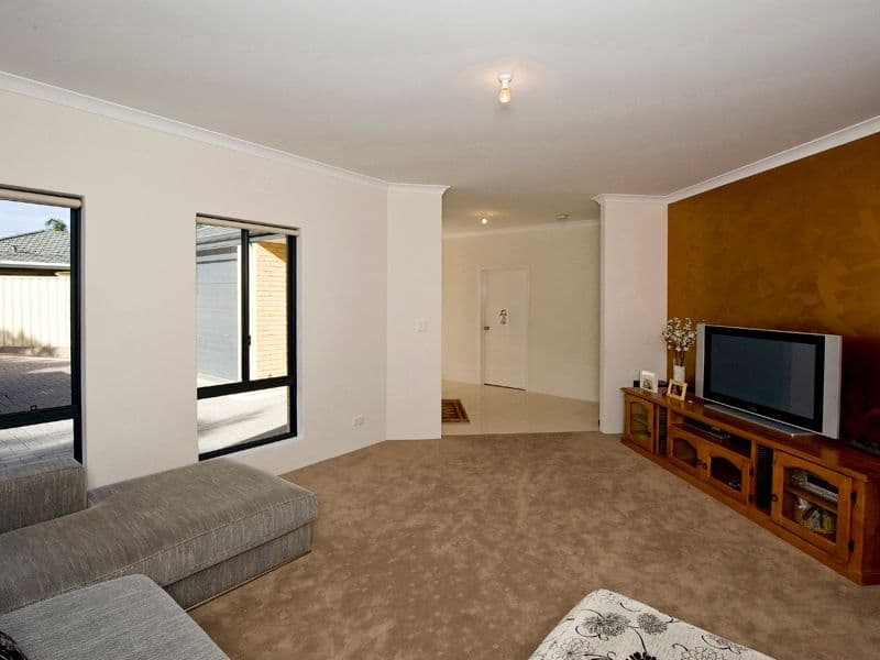 58A Trink Street, CLOVERDALE WA 6105, Cloverdale - Thumbnail 4