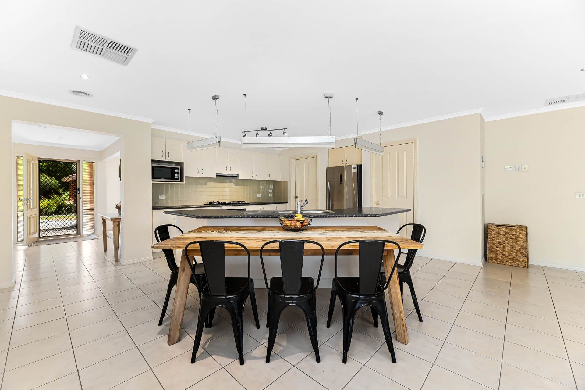 1 Clocktower Court, Berwick VIC 3806, Berwick - Thumbnail 5