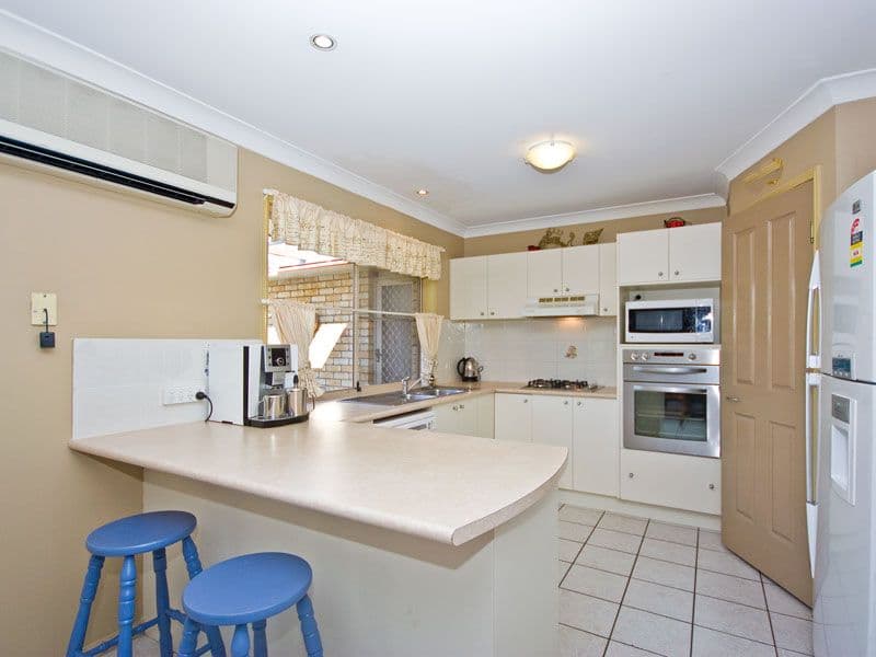 25 Augusta Crescent, FOREST LAKE QLD 4078, Forest Lake - Thumbnail 2