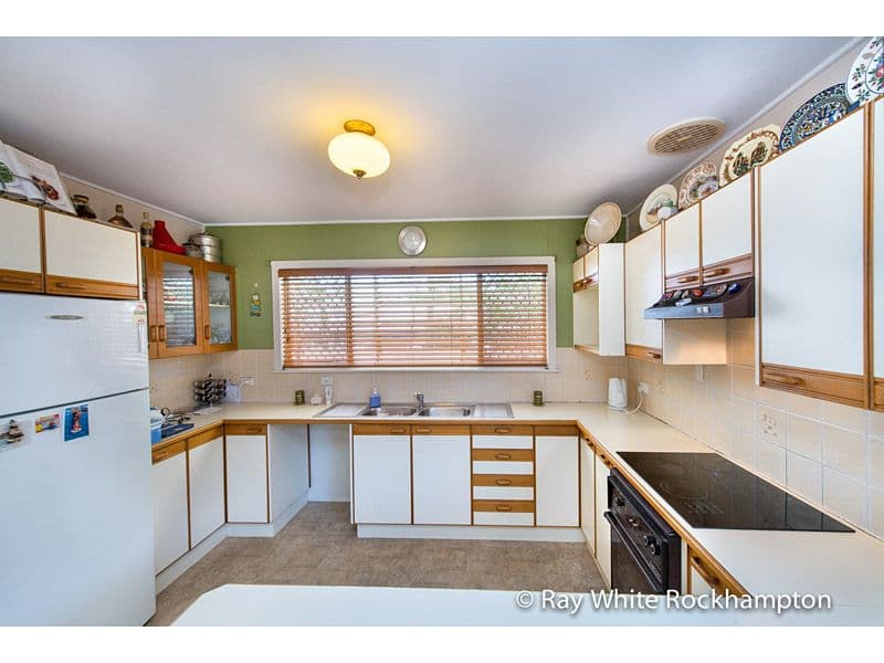 95 Alexandra Street, PARK AVENUE QLD 4701, Park Avenue - Thumbnail 3