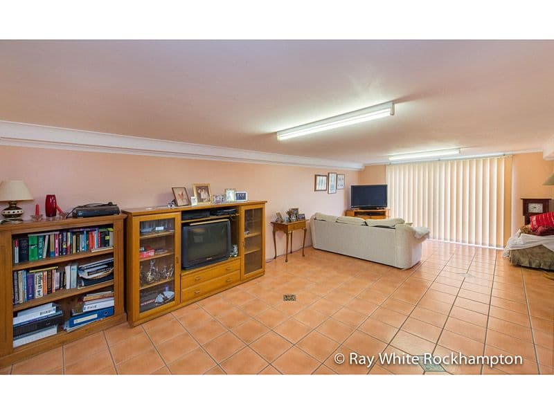 95 Alexandra Street, PARK AVENUE QLD 4701, Park Avenue - Thumbnail 6