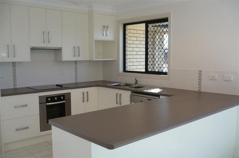48 Buxton Drive, GRACEMERE QLD 4702, Gracemere - Thumbnail 2